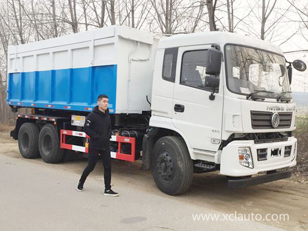 Euro 3 Dongfeng 10 Wheeler 20T Roll Off Garbage Truck