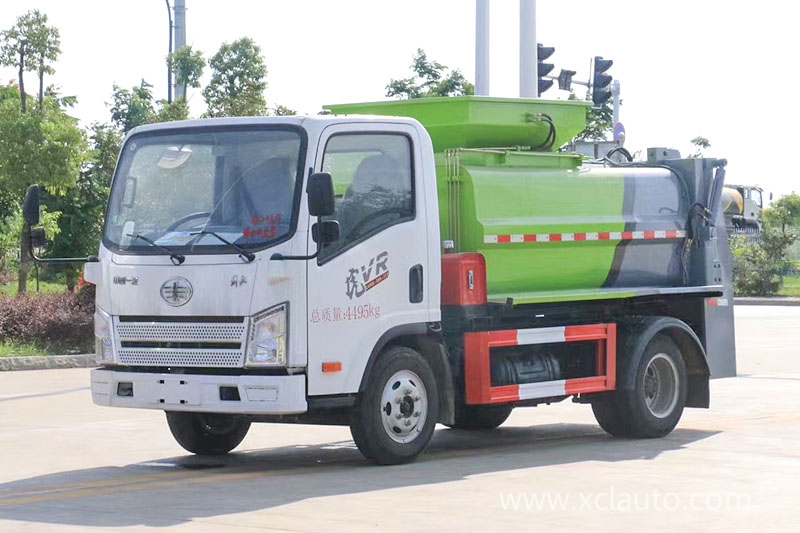 Jiefang Tiger V Blue Brand Kitchen Garbage Truck (3 cubic meters)