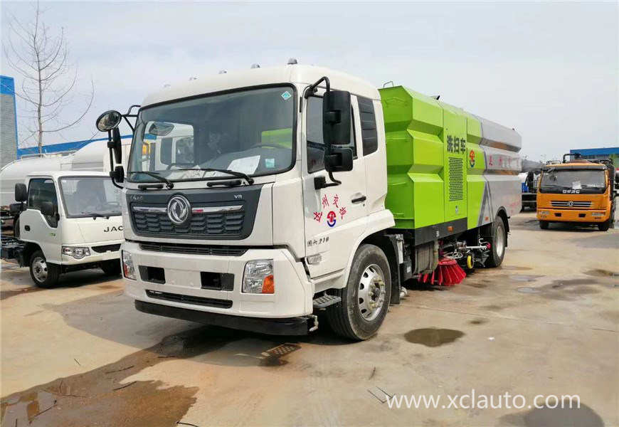 National six Dongfeng Tianjin cleaning truck