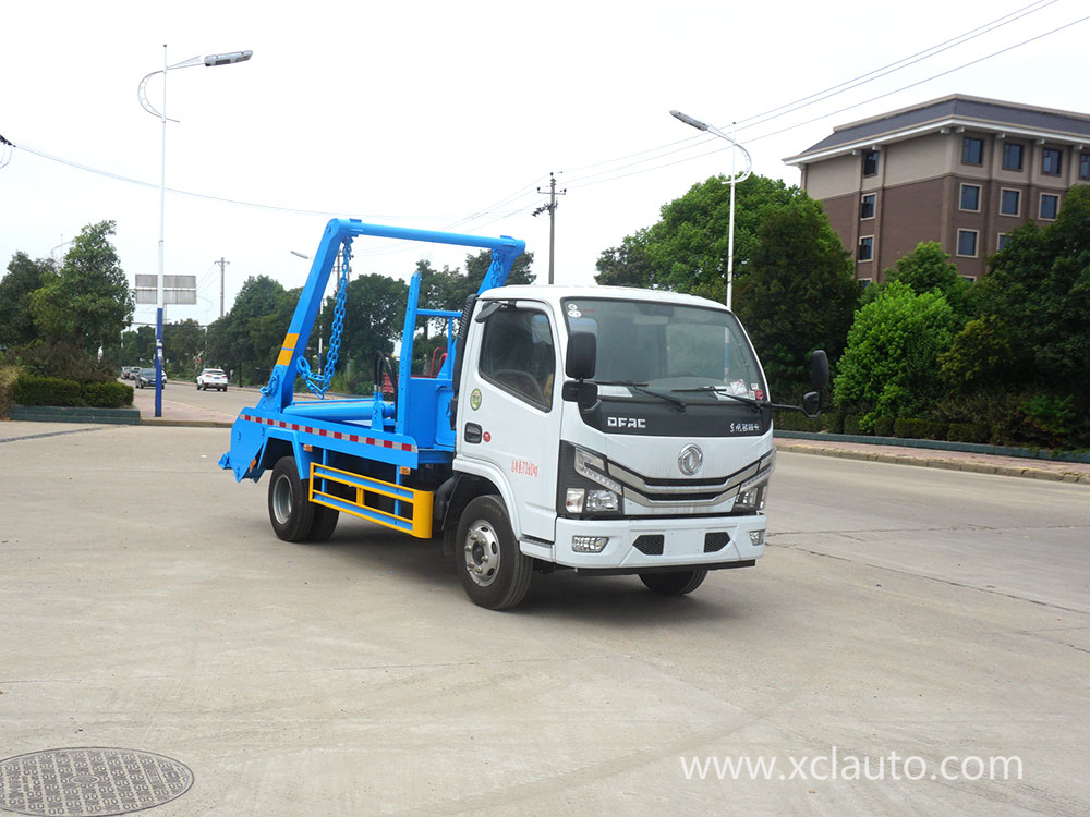 Dongfeng Self Loading Swing Arm Garbage Truck 4x2 4cbm With Hanging Chain