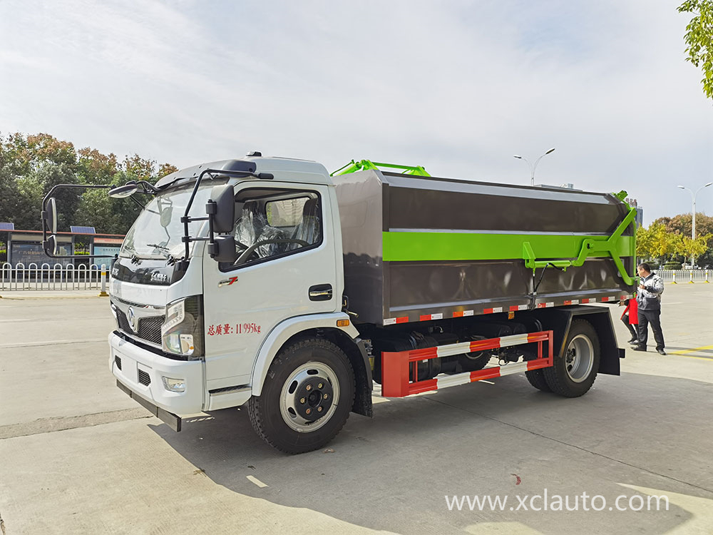 Dongfeng Ddolic card 8 square hanging bucket garbage truck