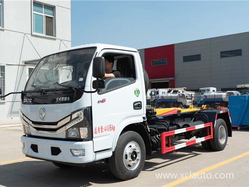 4 Ton-5 Ton Hooklift Arm Waste Removal Trucks Garbage Container Pulling Dongfeng