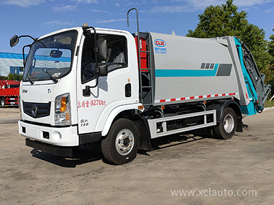 Box capacity 8m³ Dongfenghuashen compressed garbage truck