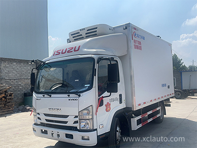 Box volume 18m³ Isuzu 4.2m refrigerated truck