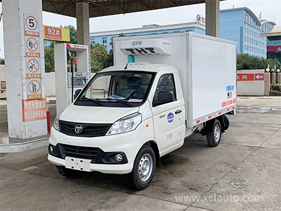 Box volume 6.6m³ Fukuda box length 2.8m refrigerated truck