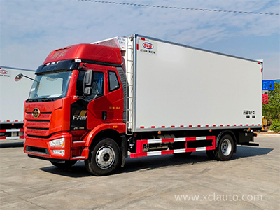 Volume 42m³ free 6.8m refrigerated truck 4x2