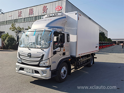 Volume 30m³ Foton 5.2-5.6m sleeper refrigerated truck