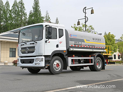 Dongfeng D9 12.4m³ Water Truck